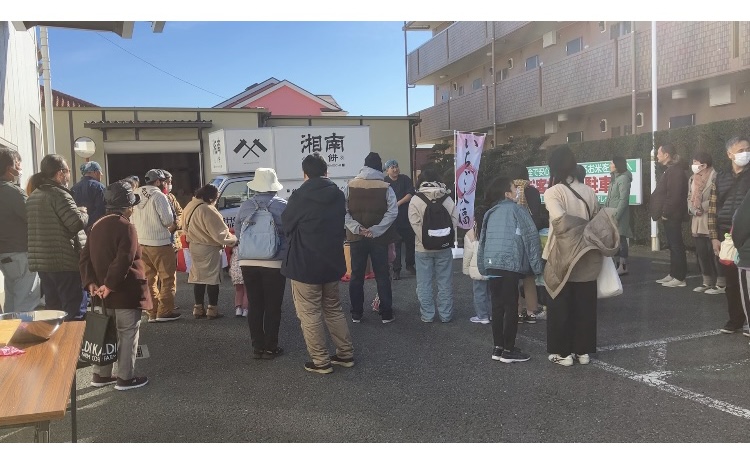 【イベントご来店ありがとうございました】餅つきパフォーマンス